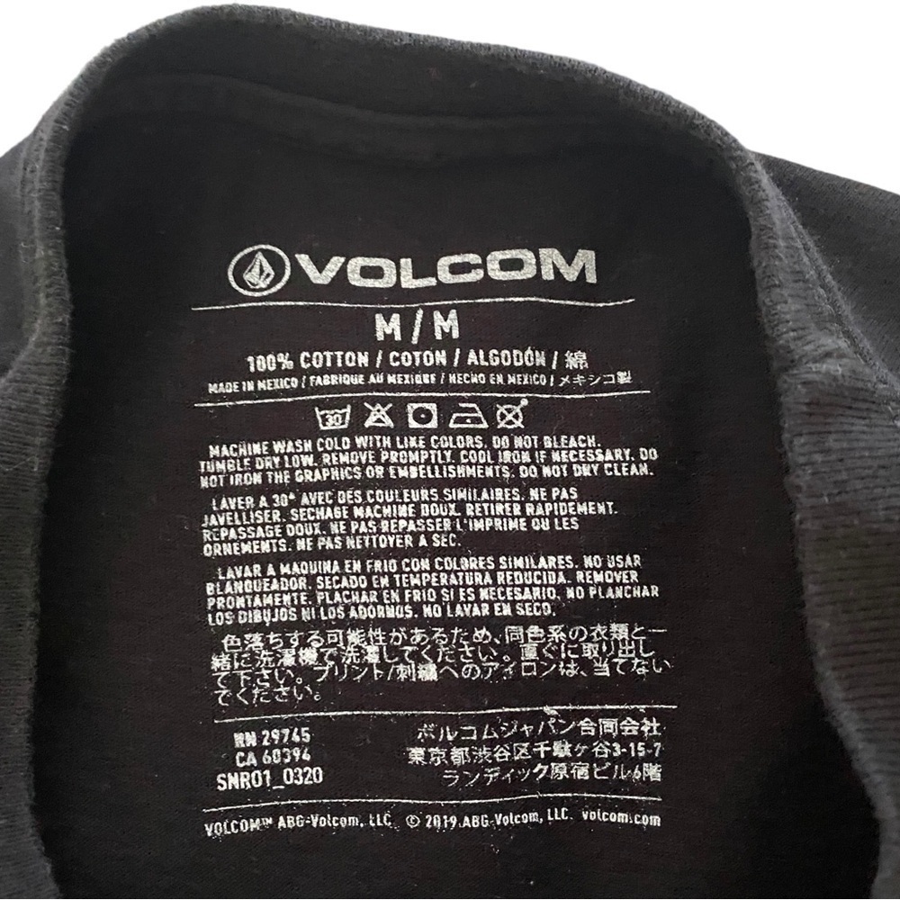 Volcom Stone “A Volcom Levitationing” Skate Tee S… - image 6